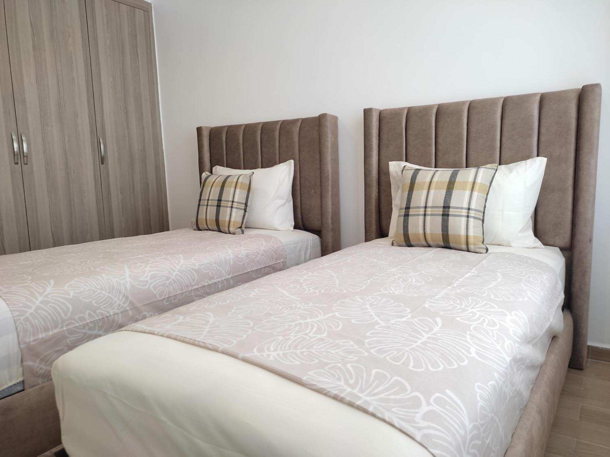 Dlx03 Apartment Уджда Екстериор снимка