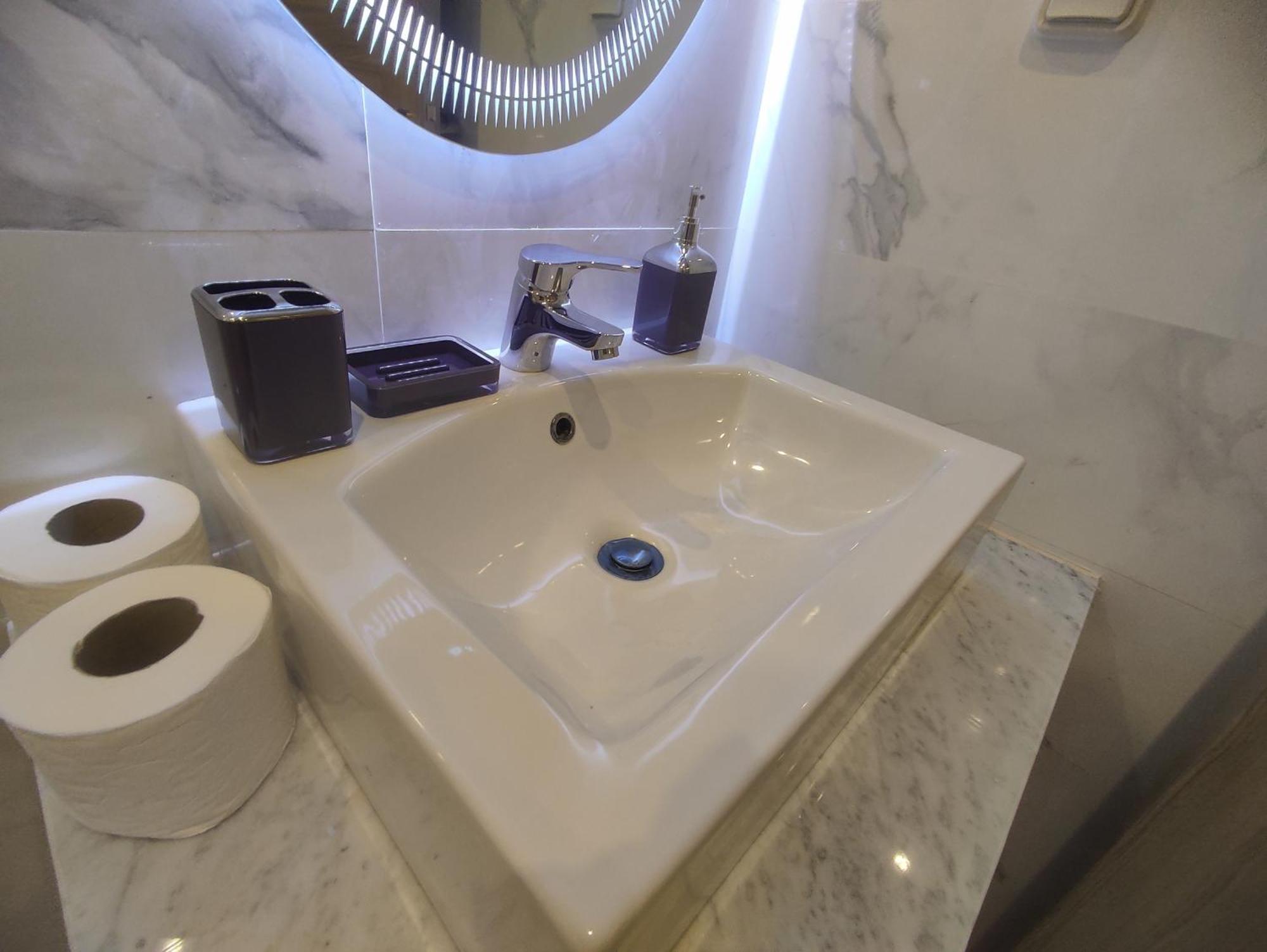 Dlx03 Apartment Уджда Екстериор снимка