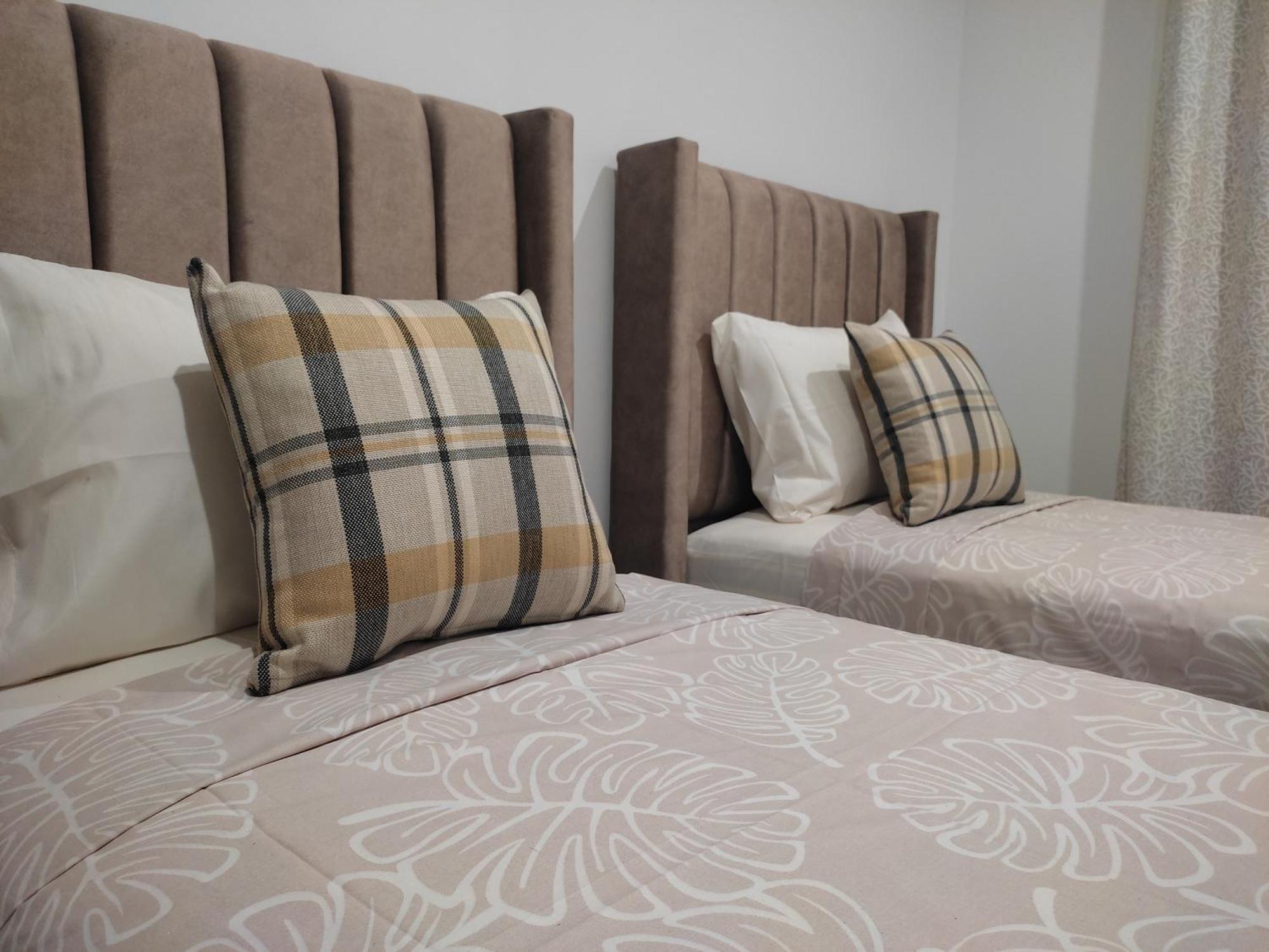 Dlx03 Apartment Уджда Екстериор снимка